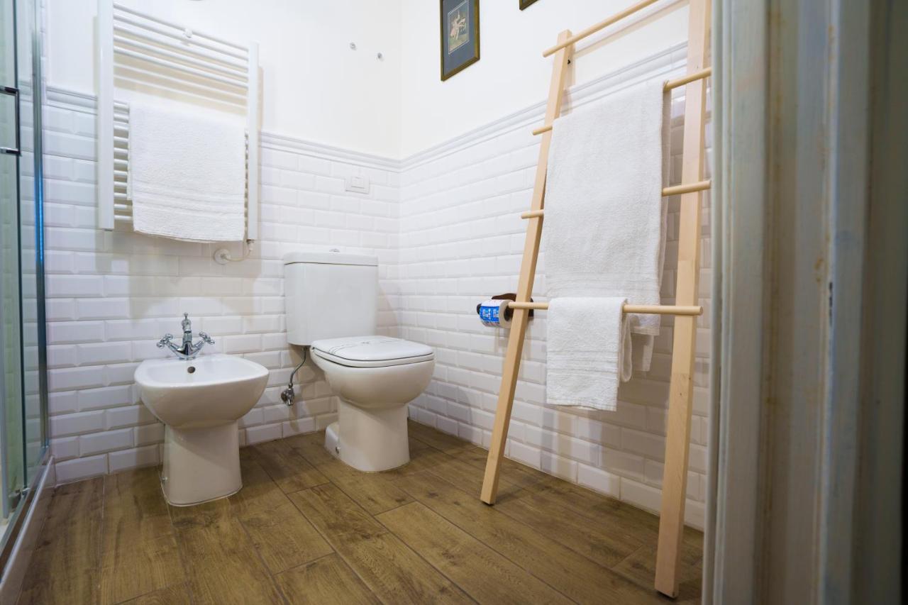 Quattro Torri B&B Санта-Тереза-ди-Рива Экстерьер фото