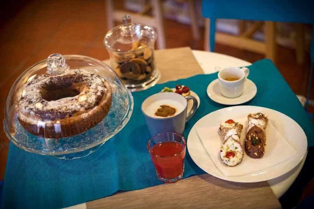Quattro Torri B&B Санта-Тереза-ди-Рива Экстерьер фото